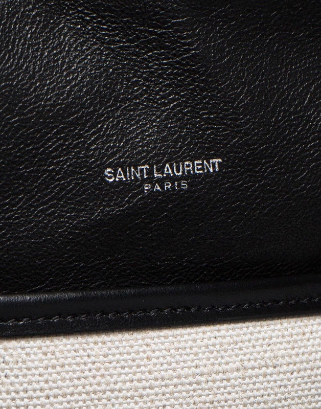 Amelia - YSL Bag - 2351