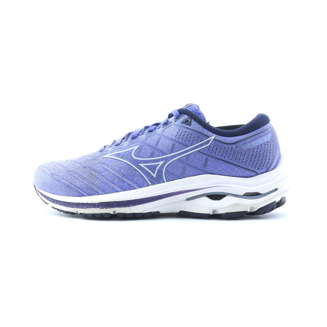 MIZUNO WAVE INSPIRE 18