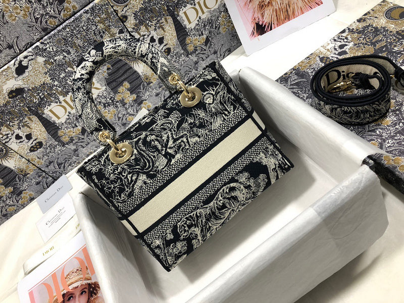 Amelia - DYOR   BAGS FOR WOMEN - FASHION LUXURY BAGS 185