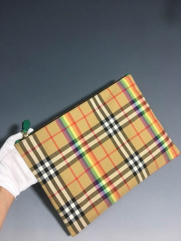 Burberry Bags - Bagsattire   407