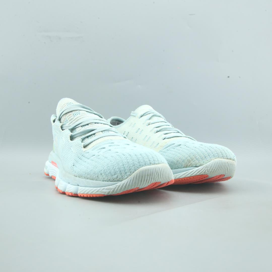 UNDER ARMOUR  SPEEDFORM SLINGSHOT