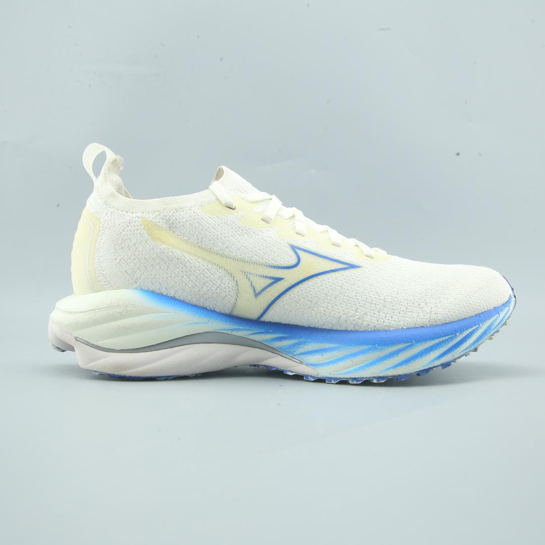 MIZUNO WAVE NEO WIND