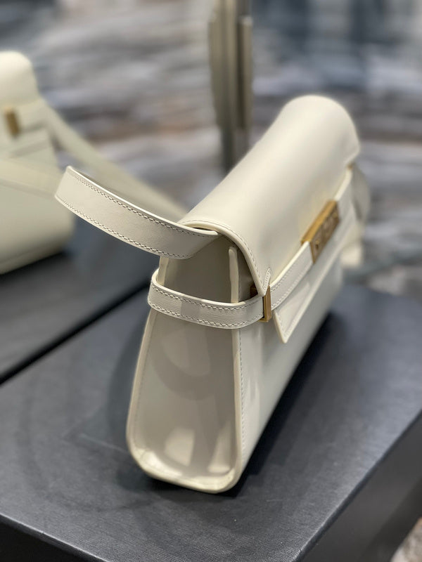 Amelia - YSL Bag - 2379