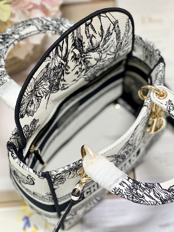 Amelia-LAON - DOR Bags - 078