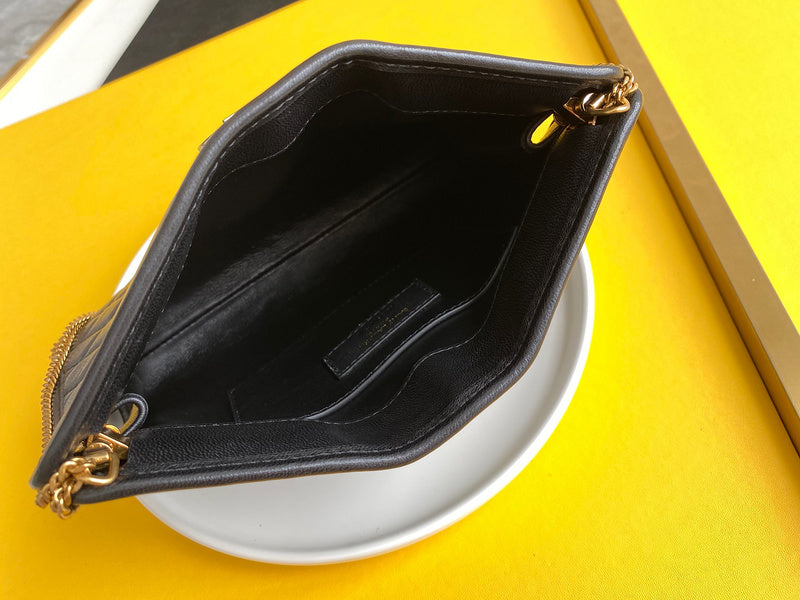 Amelia - YSL Bag - 4186