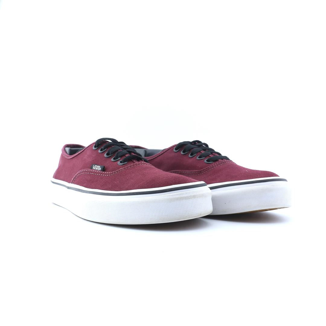 VANS AUTHENTIC