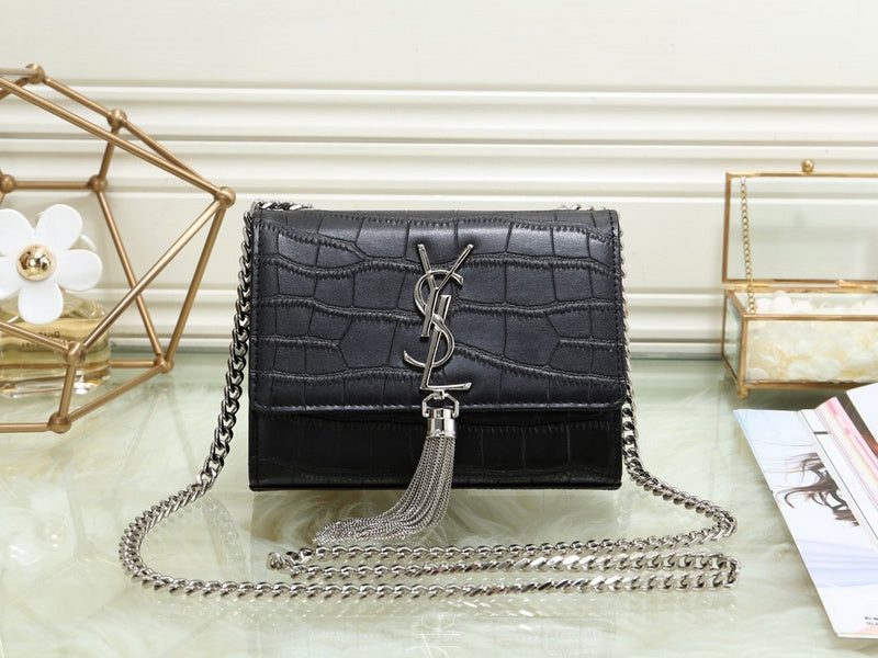 Amelia - YSL Bag - 3557