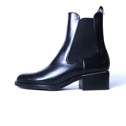 ZARA. .