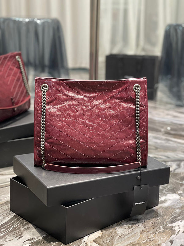 Amelia - YSL Bag - 3949