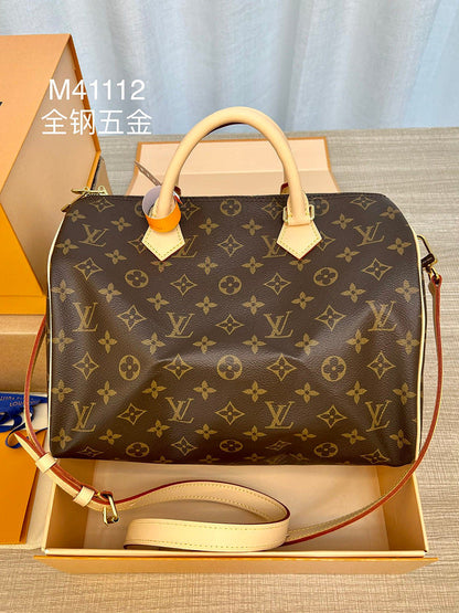 Fan Fashion Lu-Vi Bags - 16779