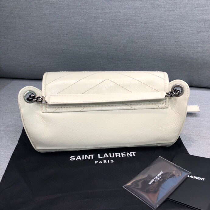 Amelia - YSL Bag - 2333