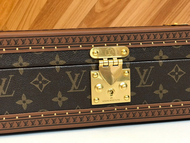 Fan Fashion Lu-Vi bags - 9497