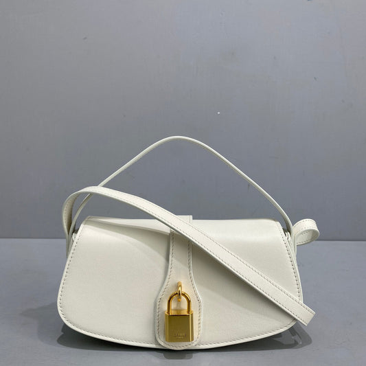 CE Clutch On Strap White For Women 7in/18Amelia10I593DQ1.01OP