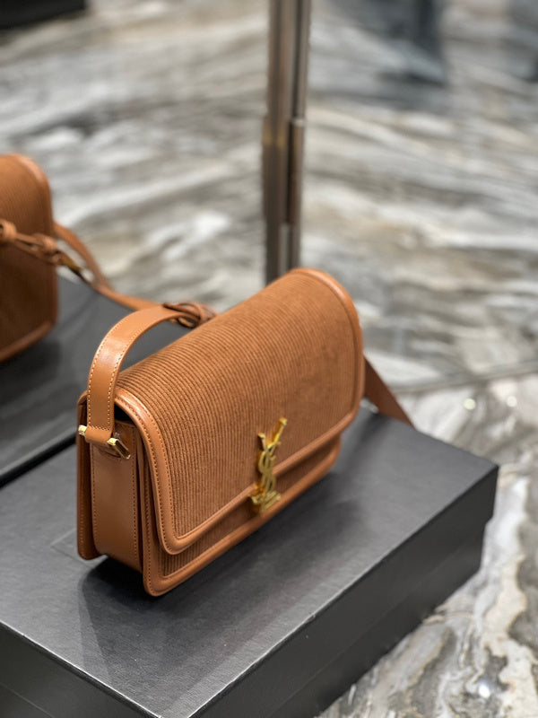 Amelia - YSL Bag - 3611