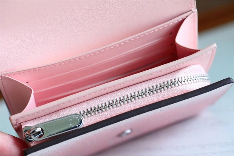Fan Fashion Lu-Vi bags - 8920