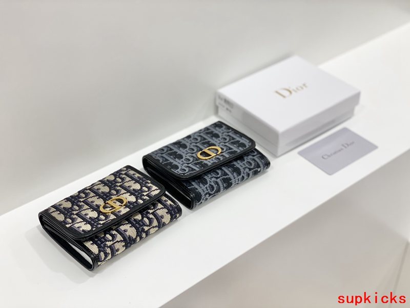 Amelia- Mix Wallets - 338