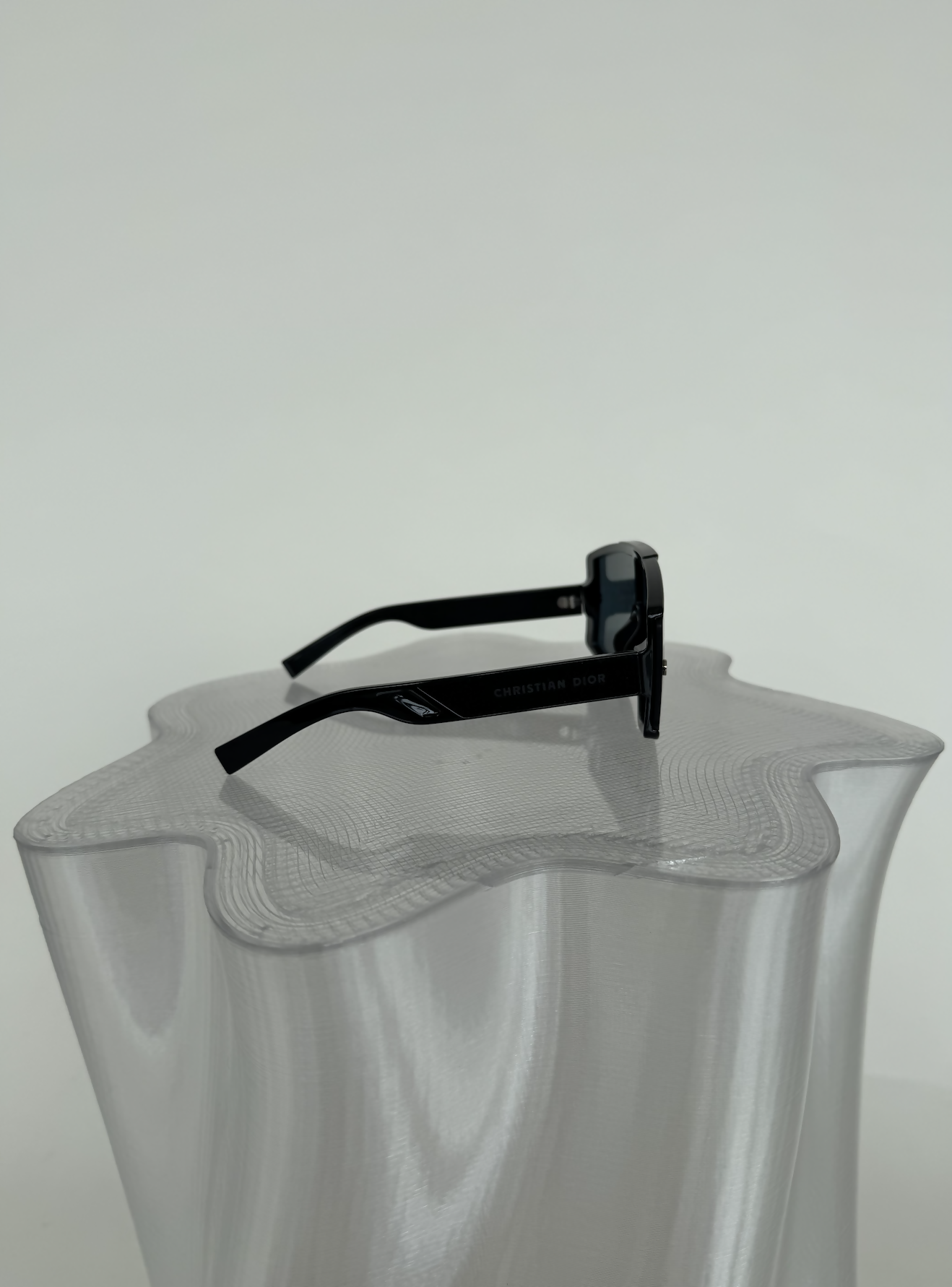 DIOR Wide - High Bridge Fit