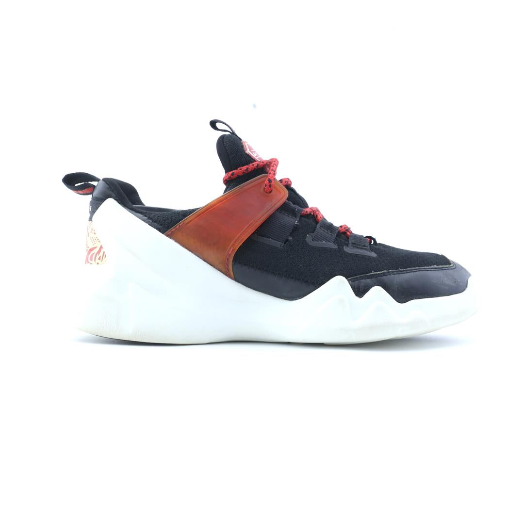 SKECHERS  DLT A - GEM