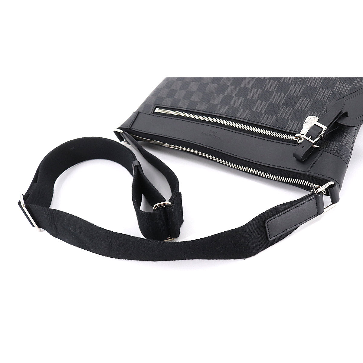 Louis Vuitton Damier Graphite Mick PM NM Shoulder Bag