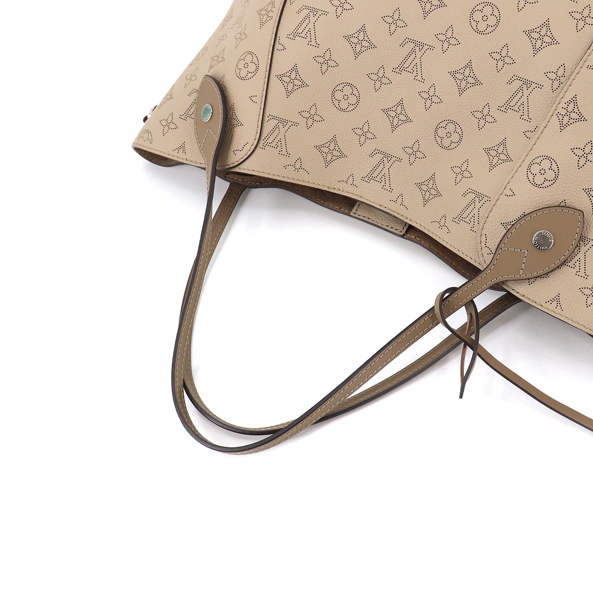 Louis Vuitton Mahina Hina MM Tote Bag Leather Galle