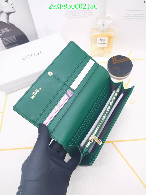 Amelia - CAH Wallet - 005