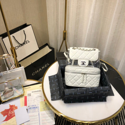 Wellow Bags - Chanel - Bags  - 1042