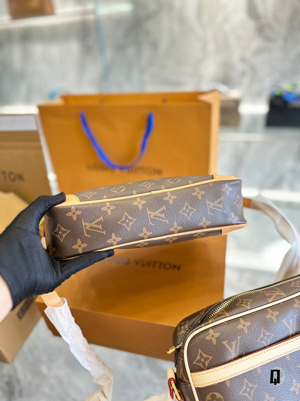 Amelia - LV Bags - 15140