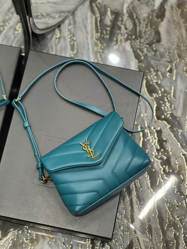 Amelia - YSL Bag - 4030