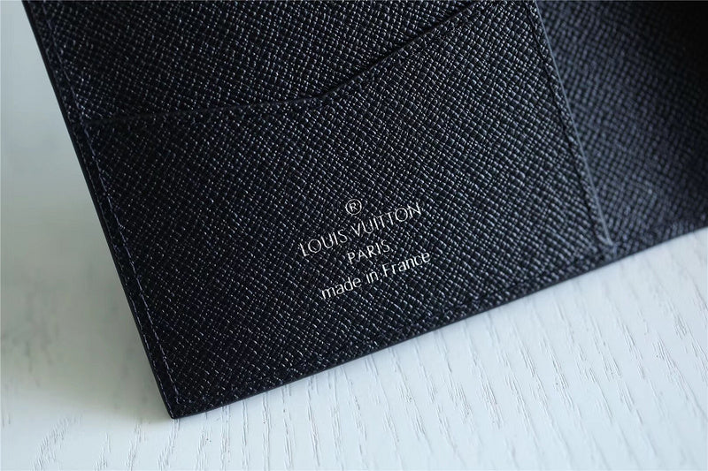 Fan Fashion Lu-Vi bags - 9213
