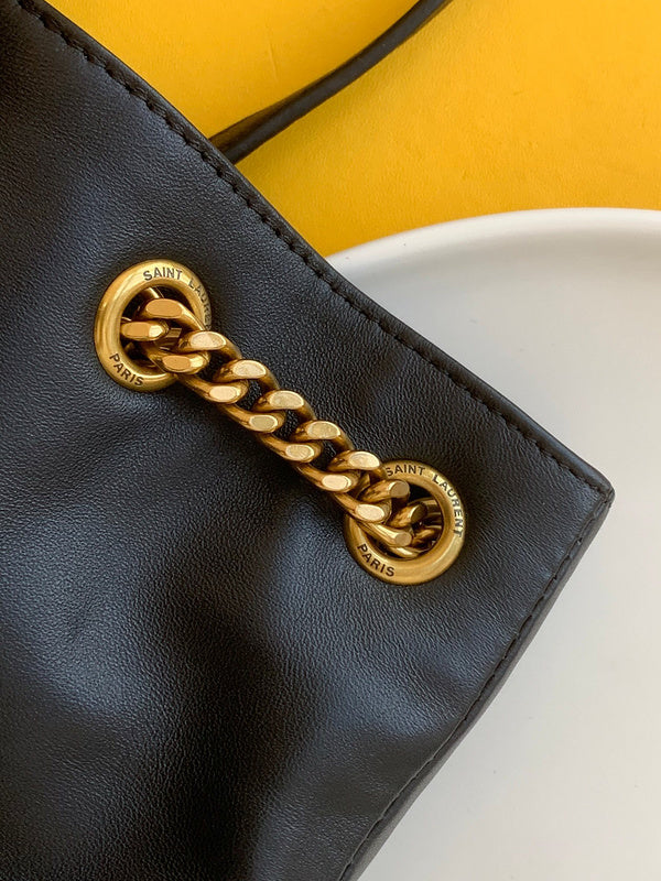 Amelia - YSL Bag - 3632
