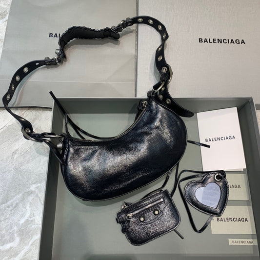 BLN-Ciaga Le Cagole XS Shoulder Bag In Black, For Women,  Bags 10.2in/26Amelia671309210BK1000