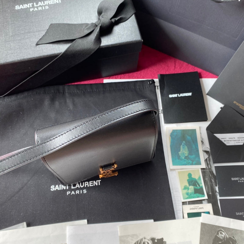 Amelia - YSL Bag - 2433