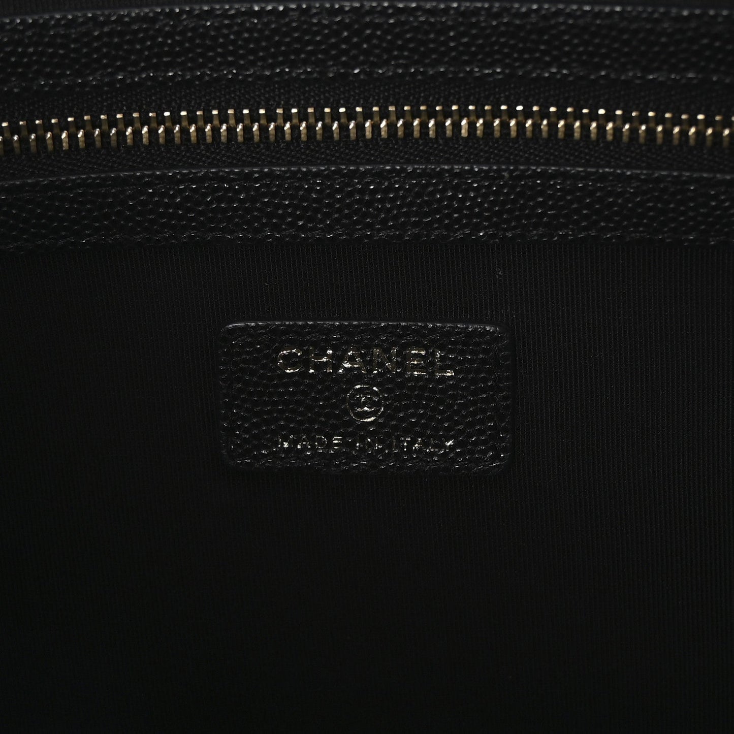 Amelia Caviar Quilted Large Cosmetic Case Black