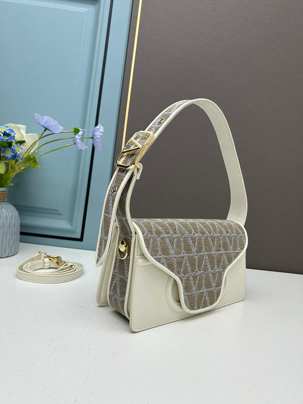 Amelia's Bag Gallery - VEL Bags - 155