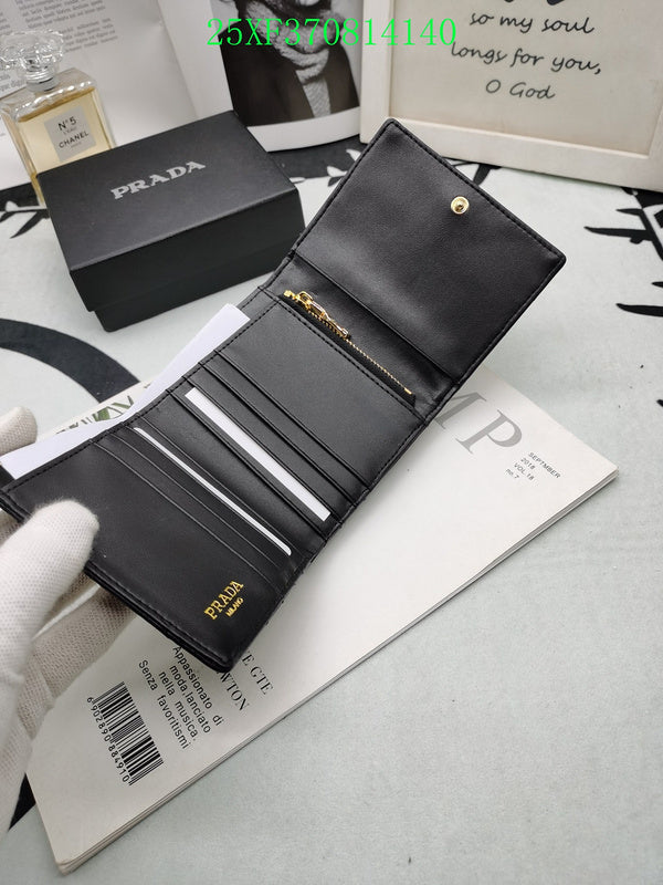Amelia - PD Wallet - 257