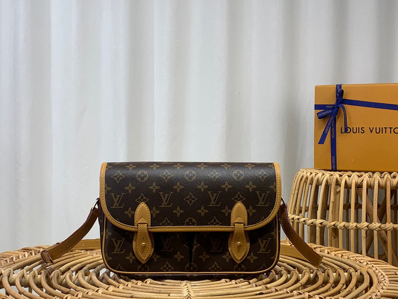 Amelia - LOV Lady Bags - 321