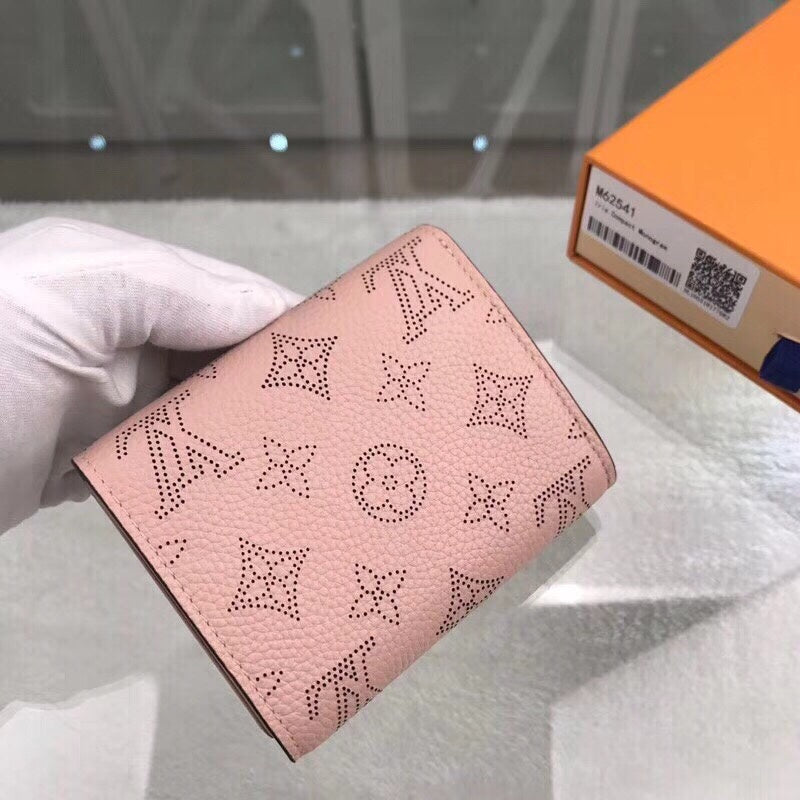 Fan Fashion Lu-Vi bags - 9148
