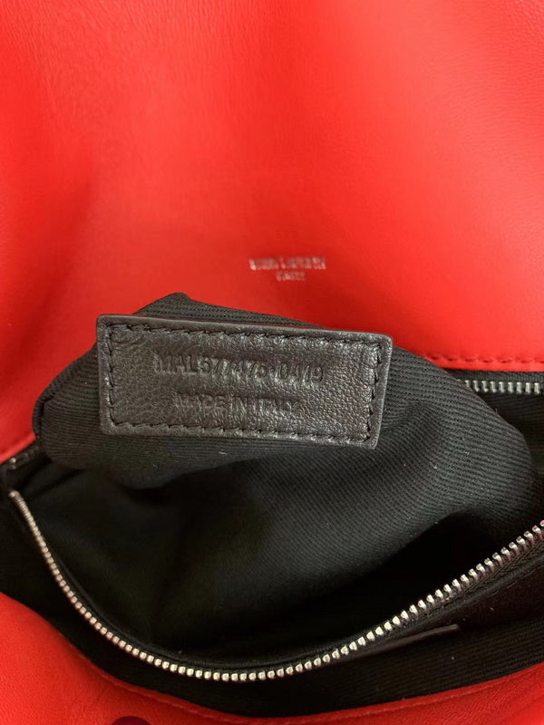 Amelia - YSL Bag - 3854