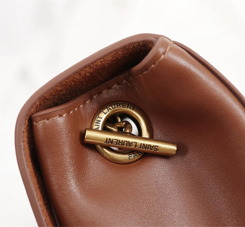 Amelia - YSL Bag - 2872