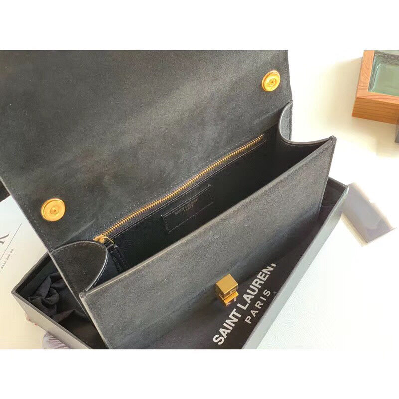 Amelia - YSL Bag - 2199