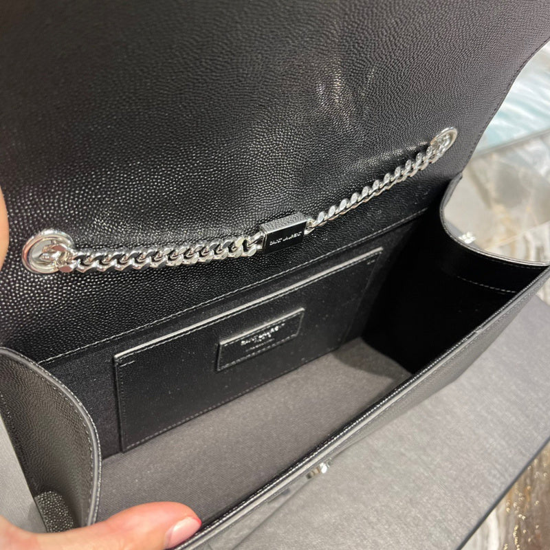 Amelia - YSL Bag - 1949