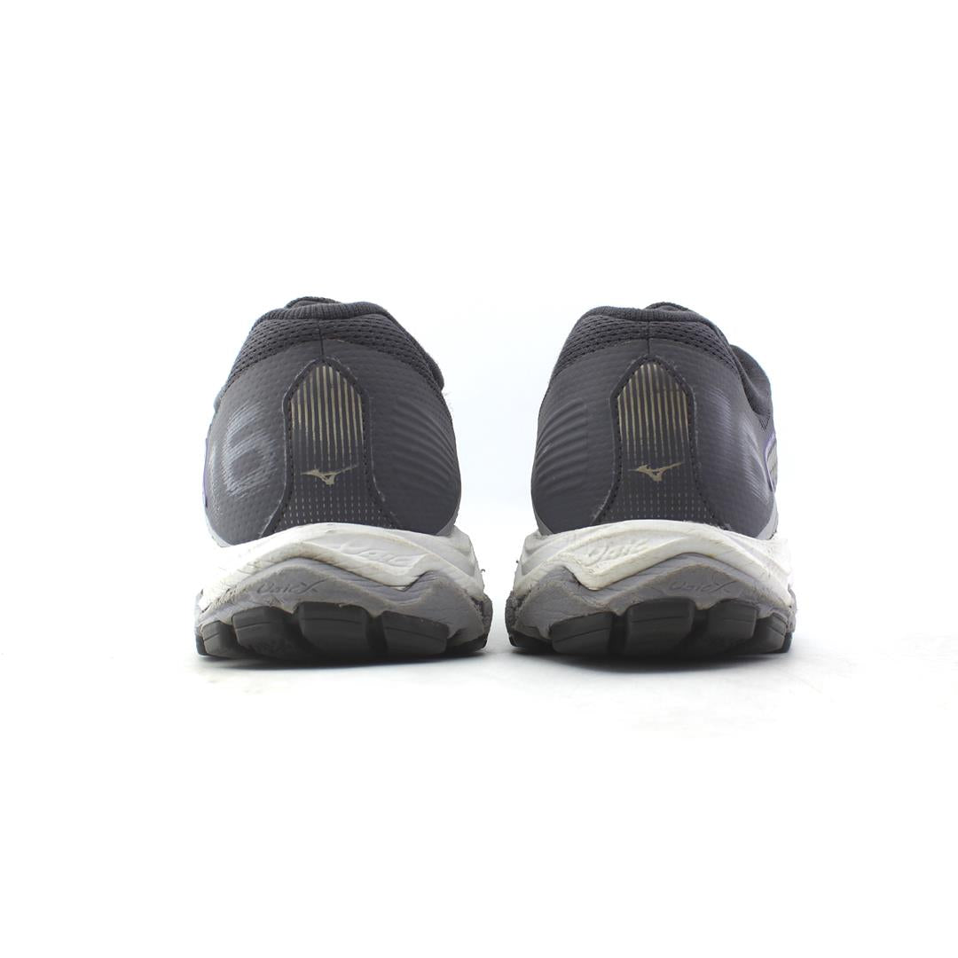 MIZUNO WAVE INSPIRE 16