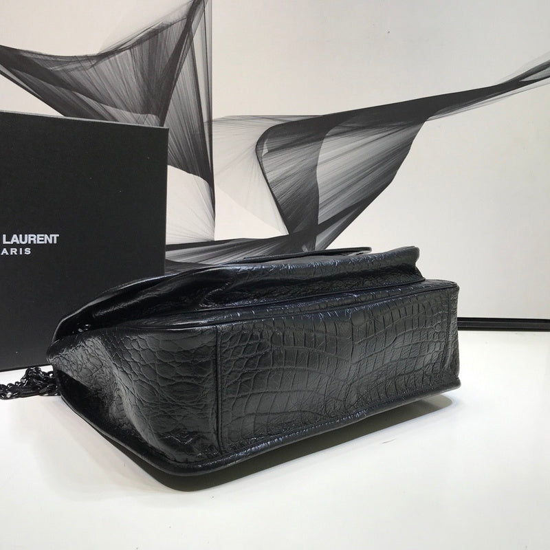 Amelia - YSL Bag - 2240