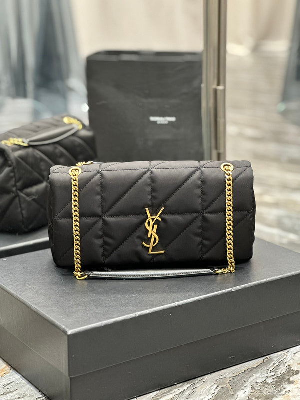 Amelia - YSL Bag - 2462