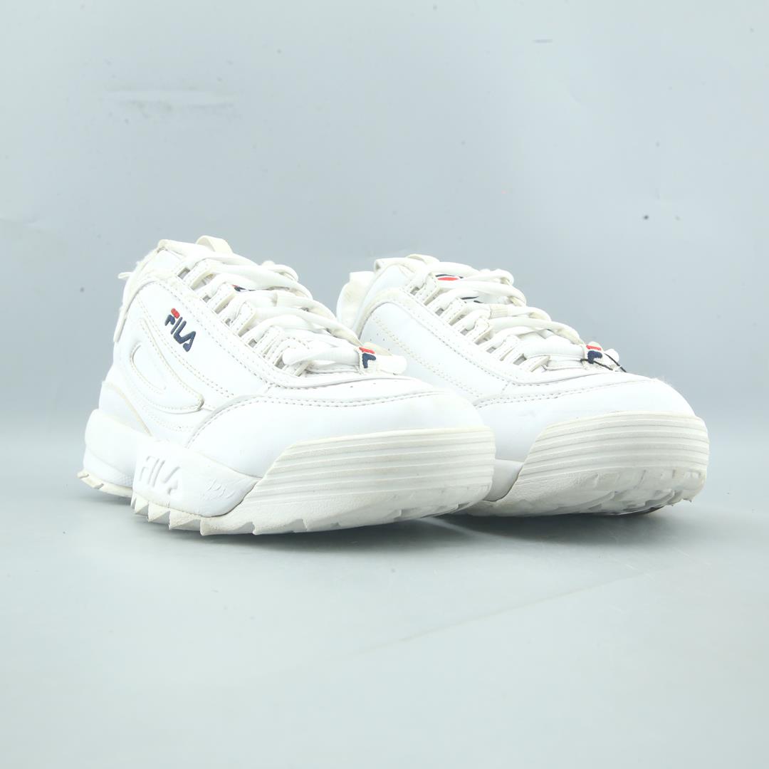 FILA .