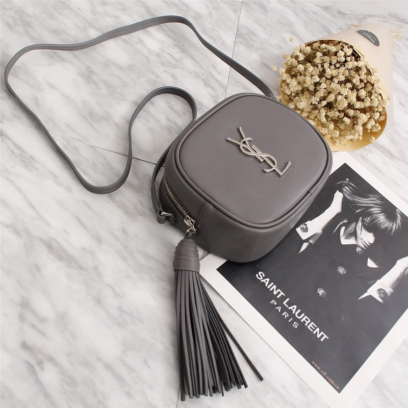 Amelia - YSL Bag - 2559