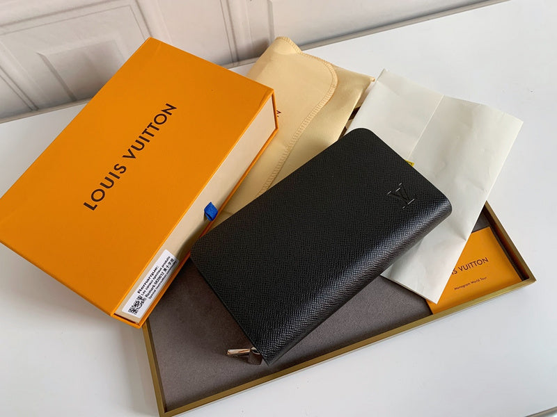Amelia- LOV  Luxury  Wallets - 685