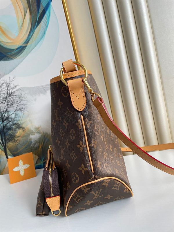 Fan Fashion Lu-Vi bags - 17030