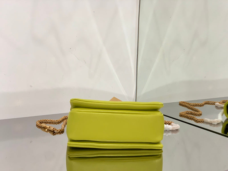 VAL LUXURY BAGS - FOR FASHION LOVERS  AFFORDABLE LUXURY BAGS- 1563