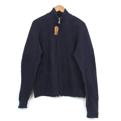 DOCKERS
